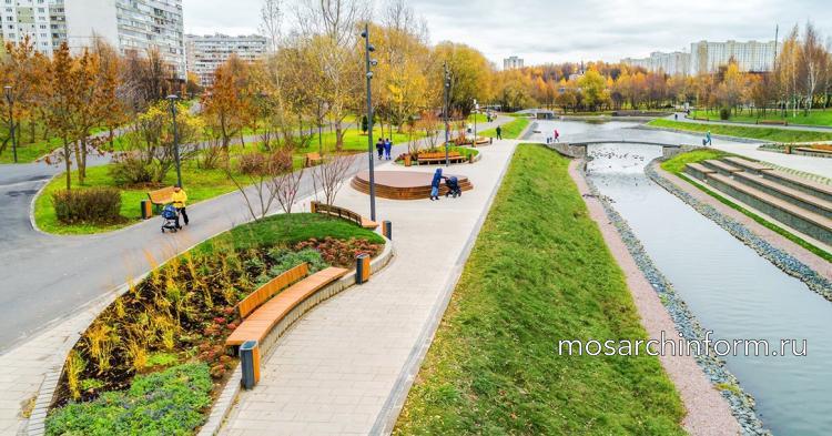 Самый длинный в городе Москве парк - парк Яуза