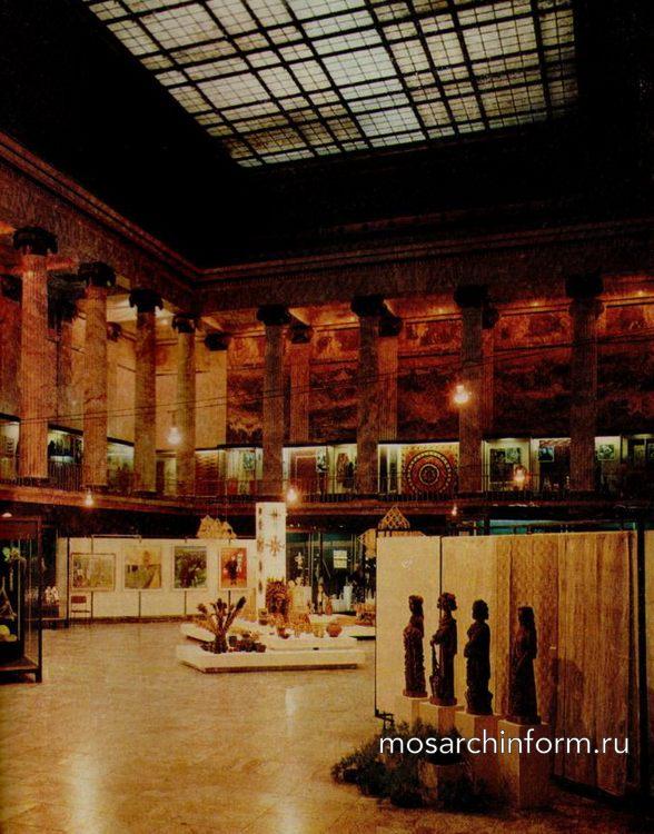 Музей этнографии. Большой зал. Общий вид